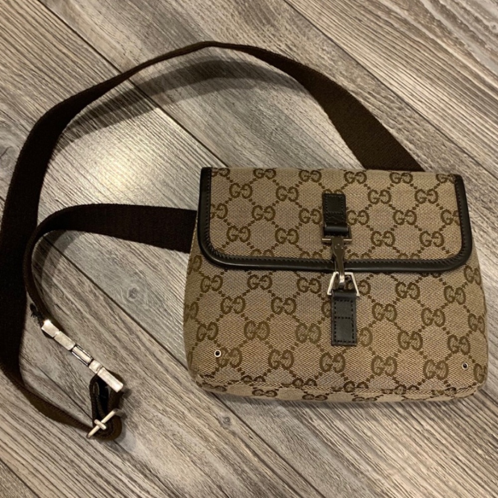 Authentic Gucci sling/belt bag
